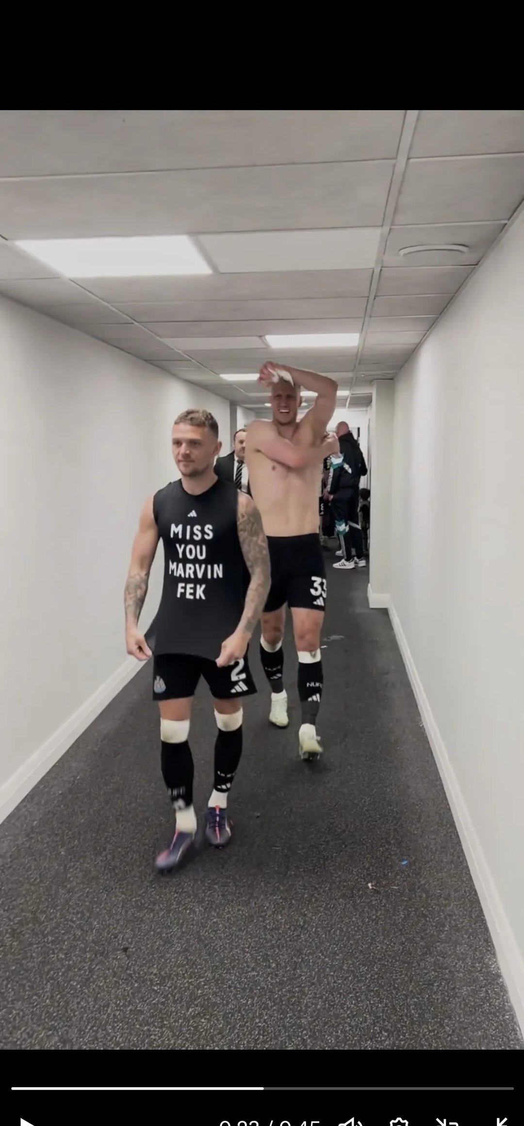 包含转折点！纽卡斯尔临场应变；德国杯转会期攻防权衡；赛场秩序良好；训练强度明显提升的词条