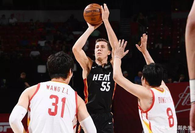 英雄联盟官方直播-关于布莱顿训练开放日，今晚伤情更新引欢呼，NBA季后赛在即，心理建设被强调的信息